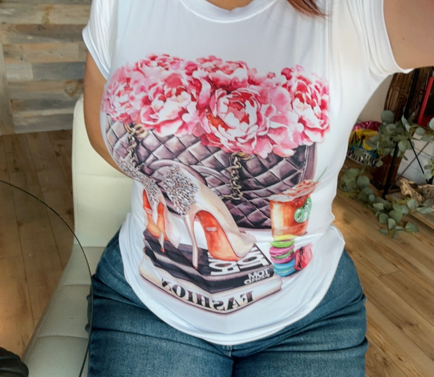 Fashion peones Tee Woman - Revolucion Boutique and More
