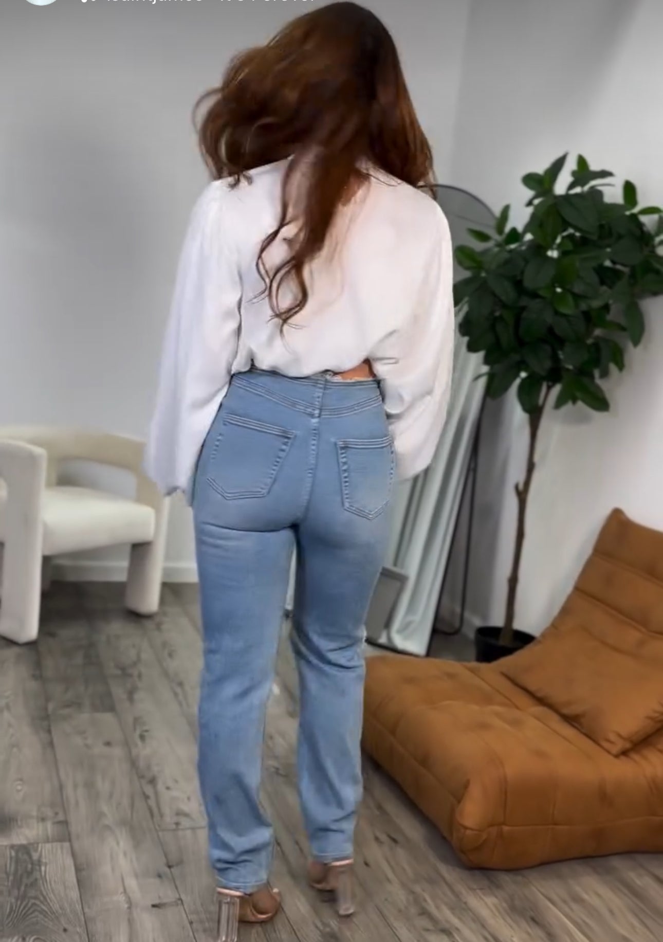 DAISY WHITE BLOUSE - Revolucion Boutique and More