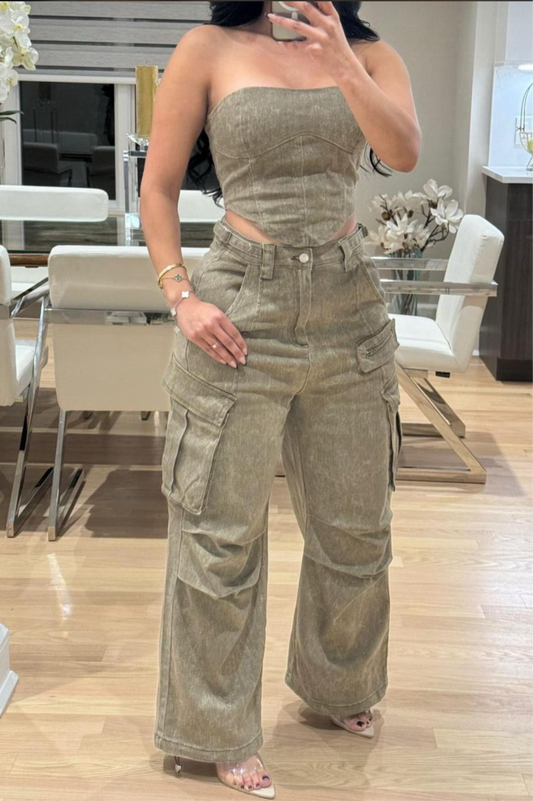 BAGGY CARGO PANTS